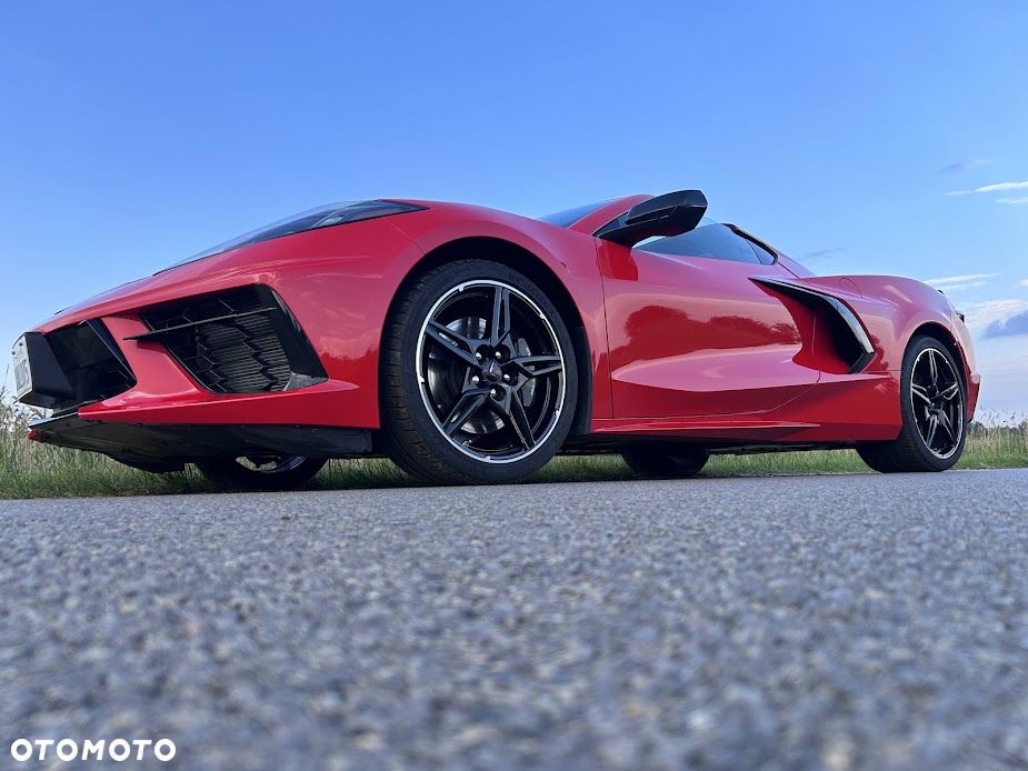Chevrolet Corvette - 1