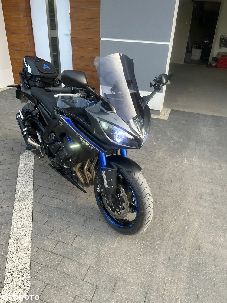 Yamaha FZ8 - 5