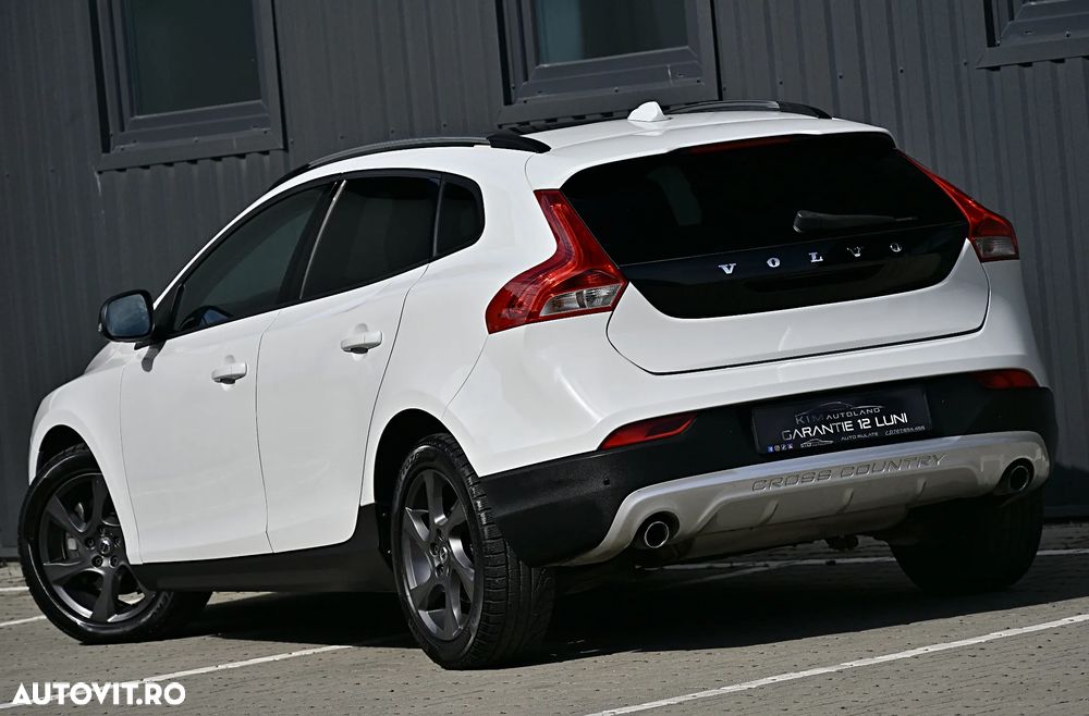 Volvo V40 D2 Geartronic Momentum - 26