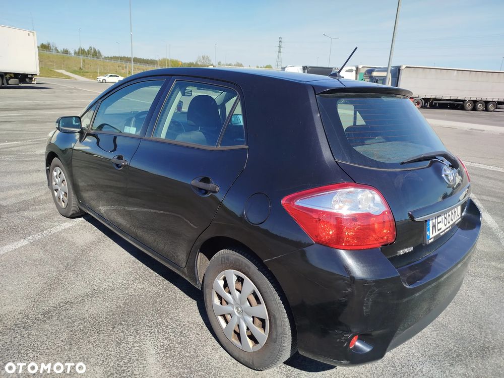 Toyota Auris 1.4 D-4D Luna - 21