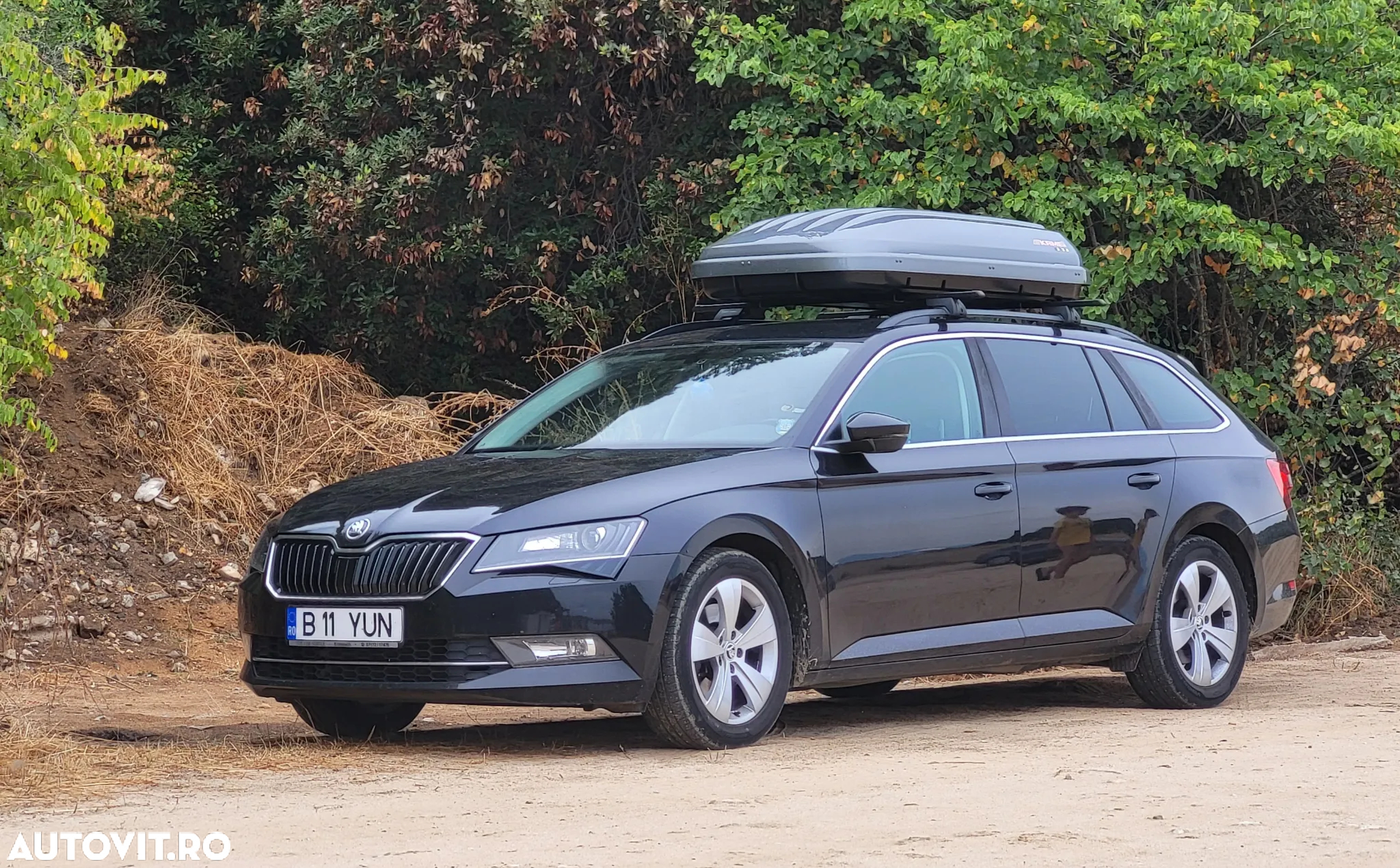 Skoda Superb Combi 2.0 TDI DSG Ambition - 12