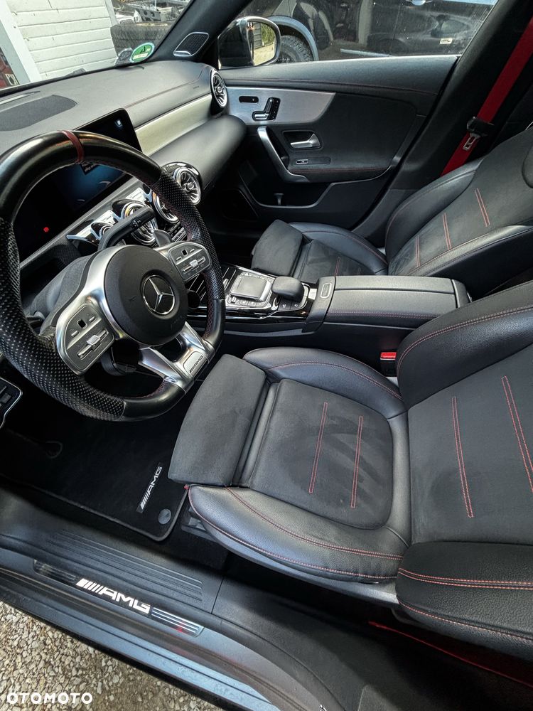 Mercedes-Benz CLA - 7