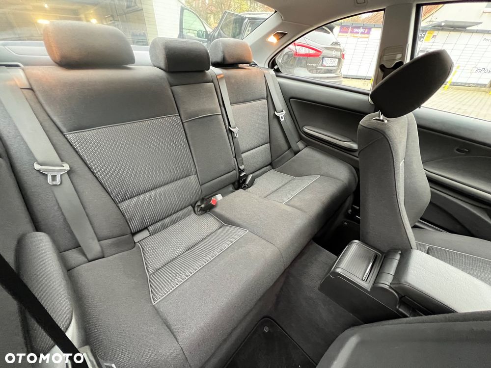 BMW Seria 3 318 Ci - 9