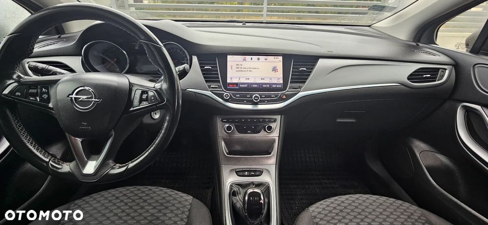 Opel Astra V 1.4 T Dynamic - 10