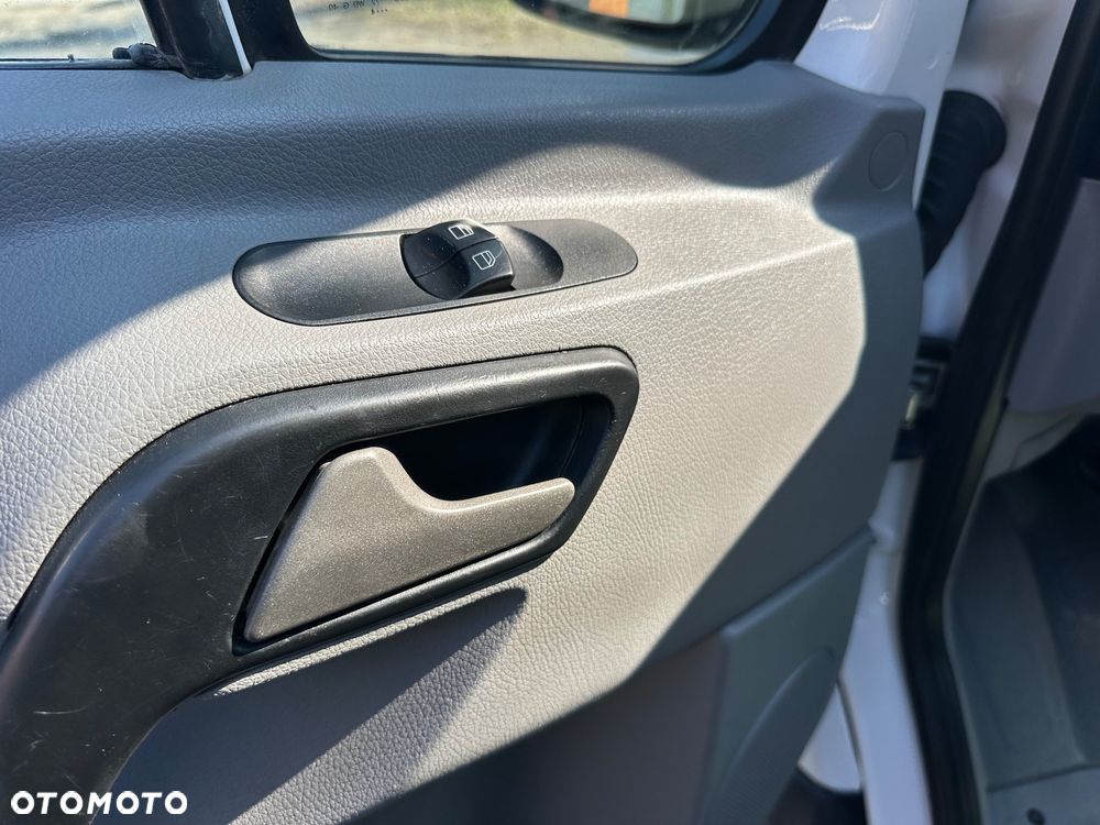 Volkswagen Crafter 2.0 tdi 109ps 2014r L2H2 Klima - 16