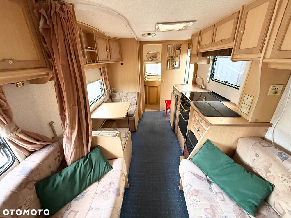 Fleetwood Colchester 500-EB - 14