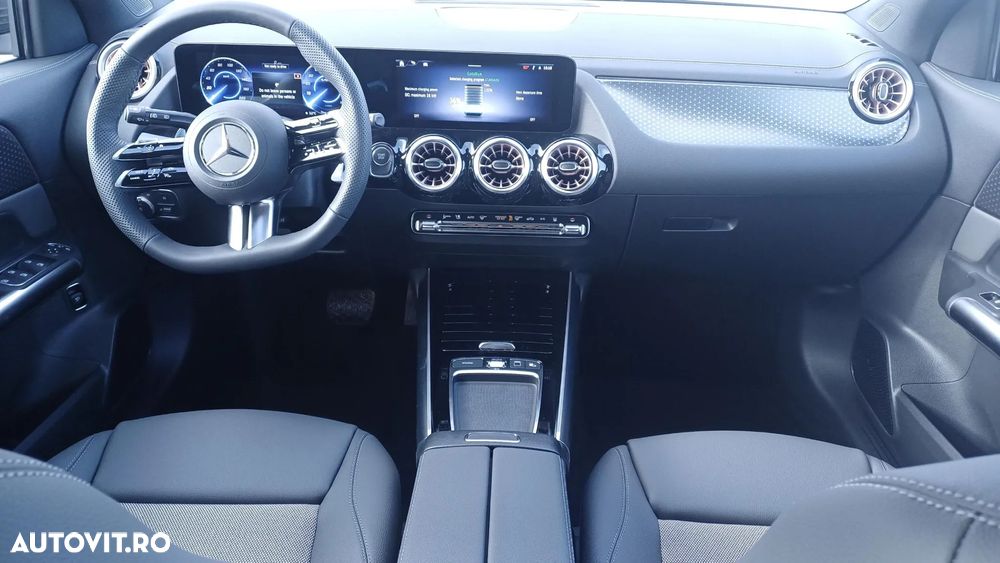 Mercedes-Benz EQA 300 4MATIC - 14