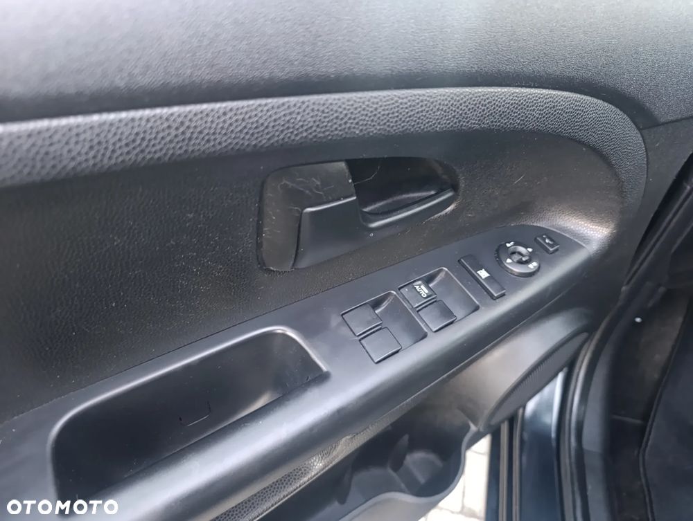 Kia Venga 1.4 L - 11