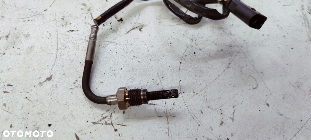 CZUJNIK TEMPERATURY SPALIN AUDI A4 A6 4G0906088J - 2