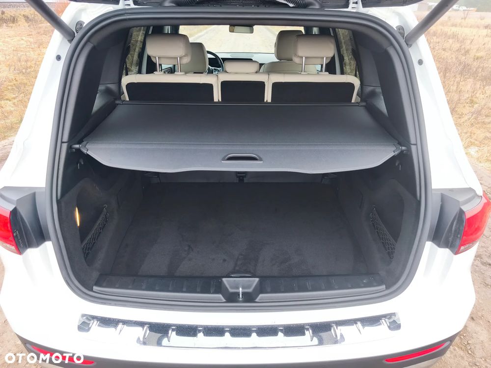 Mercedes-Benz GLB 250 8G-DCT Progressive - 18