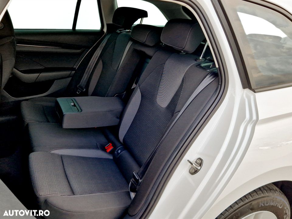 Skoda Octavia 2.0 TDI DSG Ambition - 16