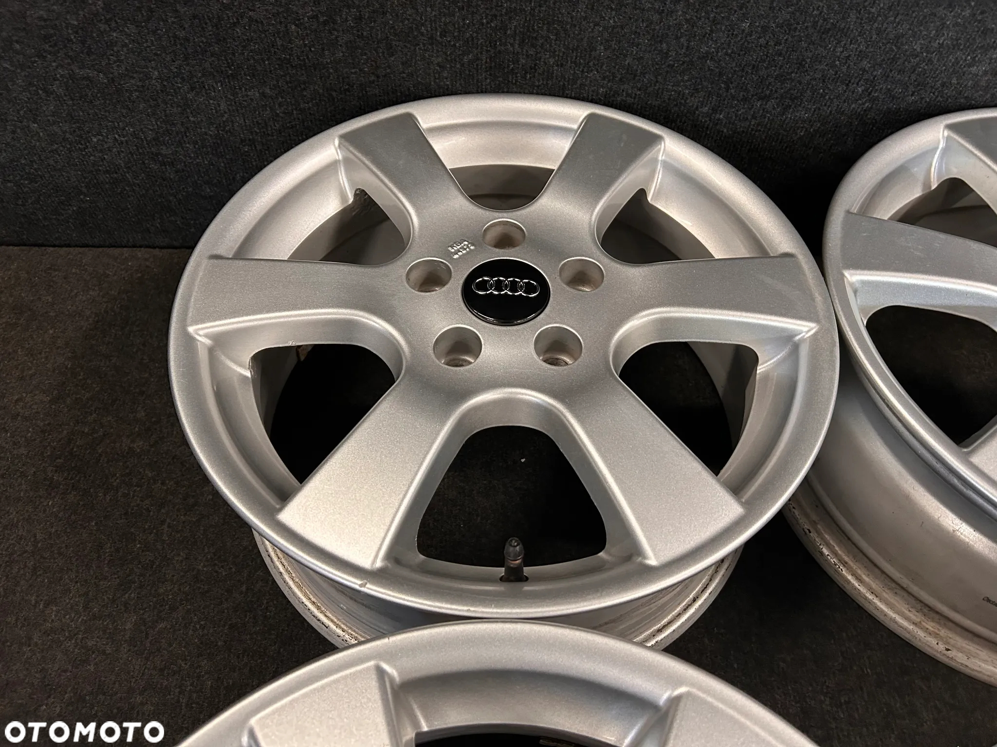 Alufelgi Audi A3 8P0, 8V0, Q3, A4 B6, B7, VW Golf 5, 6, 7, Touran, Caddy 16 cali 5x112 4szt. Ładne! - 6