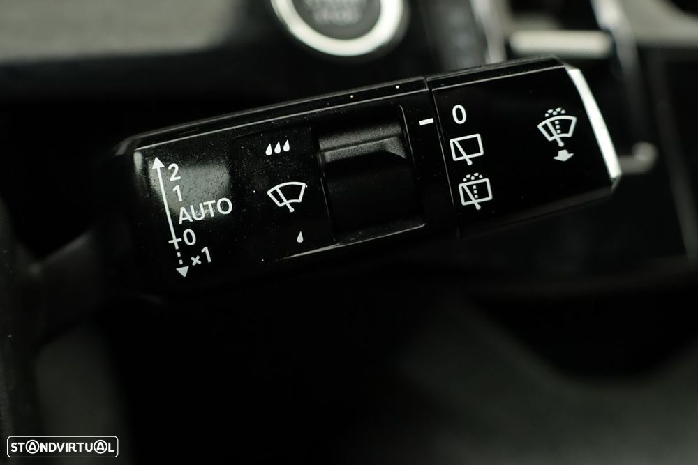 Peugeot 5008 1.2 Hybrid Allure e-DCS6 - 17
