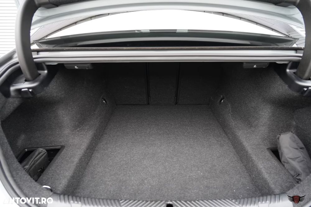 BMW Seria 5 520d xDrive Aut. - 36