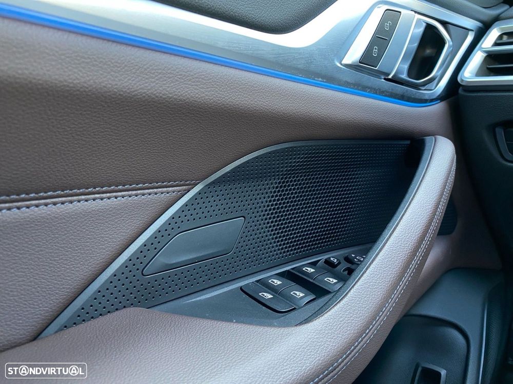 BMW i4 eDrive40 Pack Desportivo M — fotografia 12