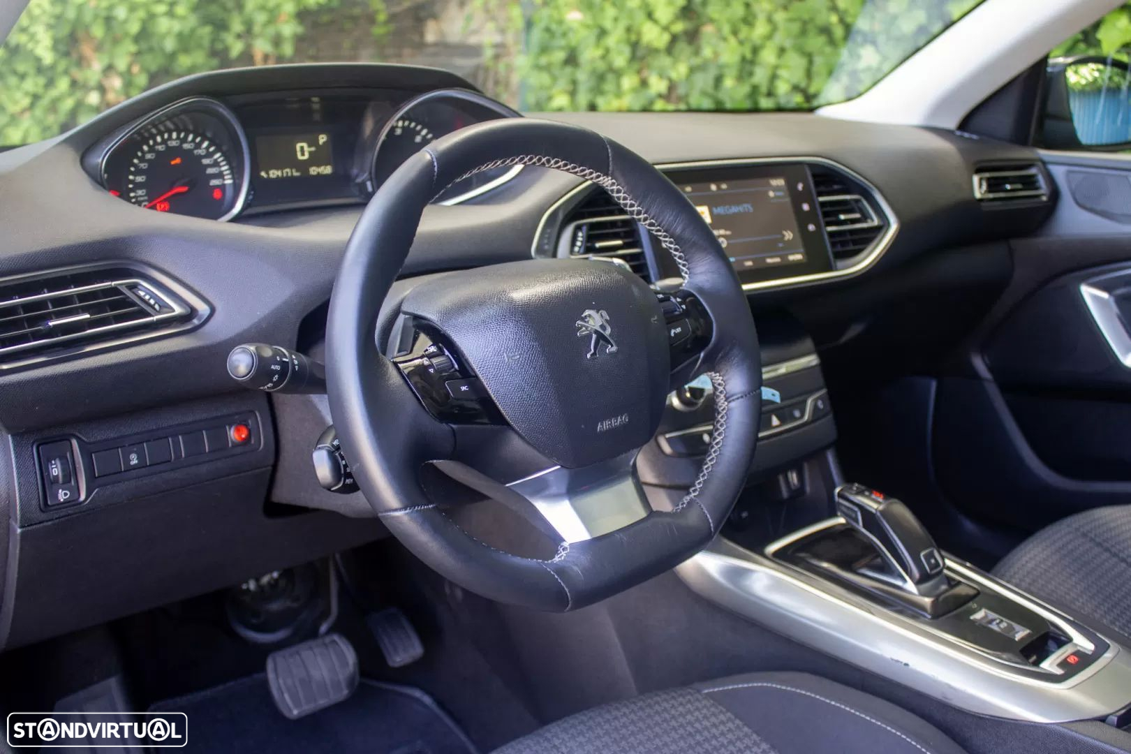 Peugeot 308 SW 1.5 BlueHDi Style EAT8 - 11
