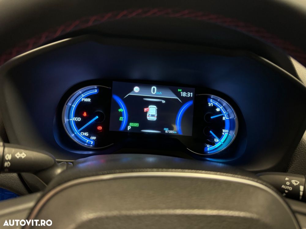 Toyota RAV4 Plug-in-Hybrid GR SPORT - 12