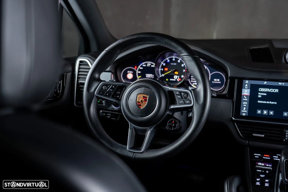 Porsche Cayenne - 10