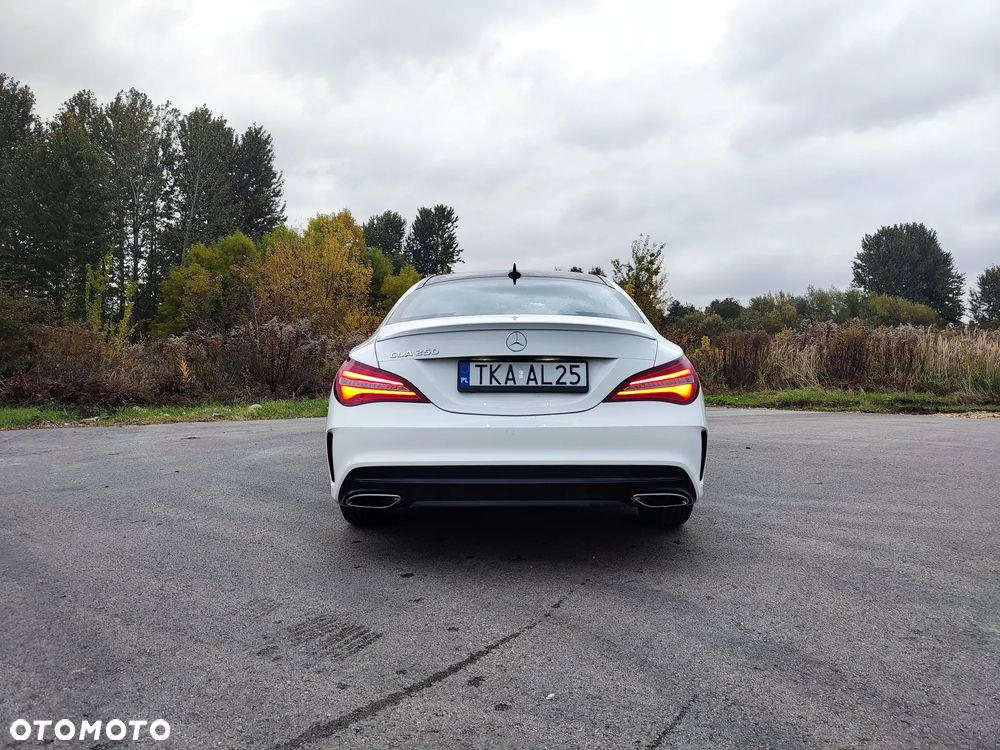 Mercedes-Benz CLA 250 7G-DCT Sport - 7