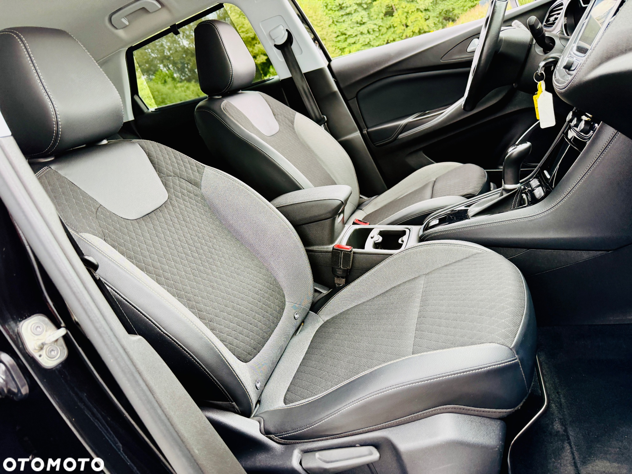 Opel Grandland X 1.2 Start/Stop Automatik Business INNOVATION - 12