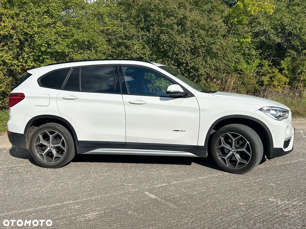 BMW X1 sDrive18d xLine - 2