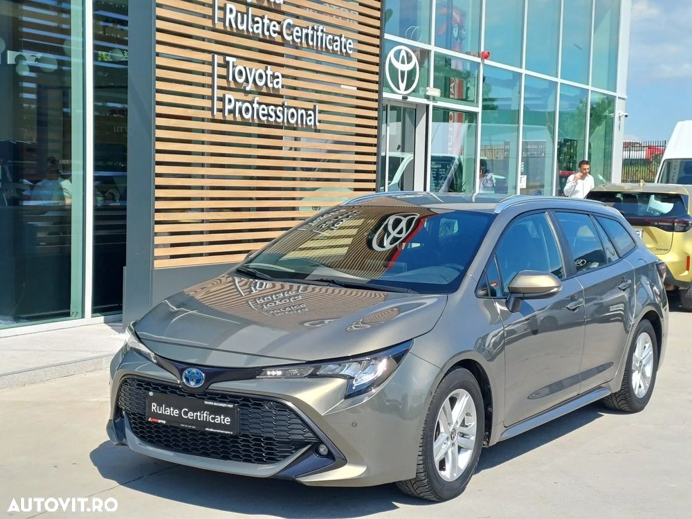 Toyota Corolla 1.8 HSD Dynamic - 3