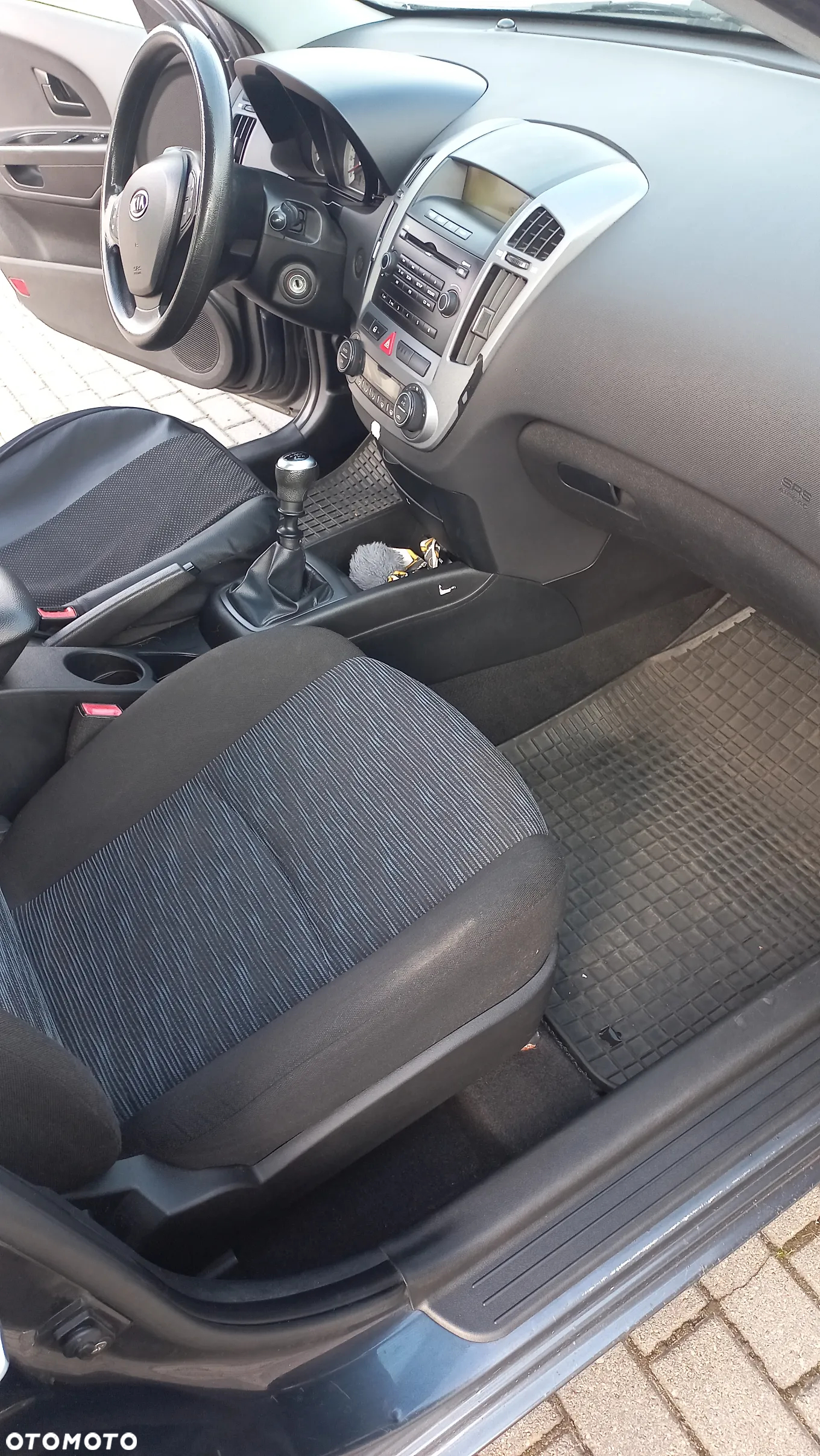 Kia Ceed Cee'd 1.6 Comfort + - 10