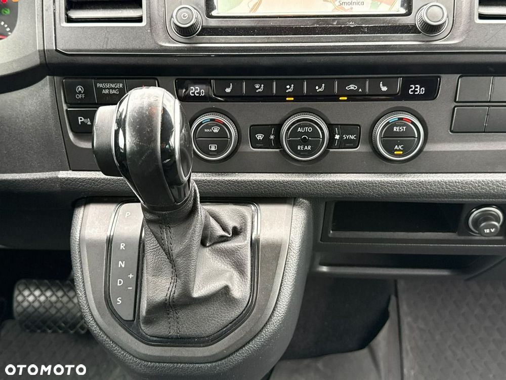 Volkswagen Caravelle 2.0 TDI L2 Highline DSG - 30