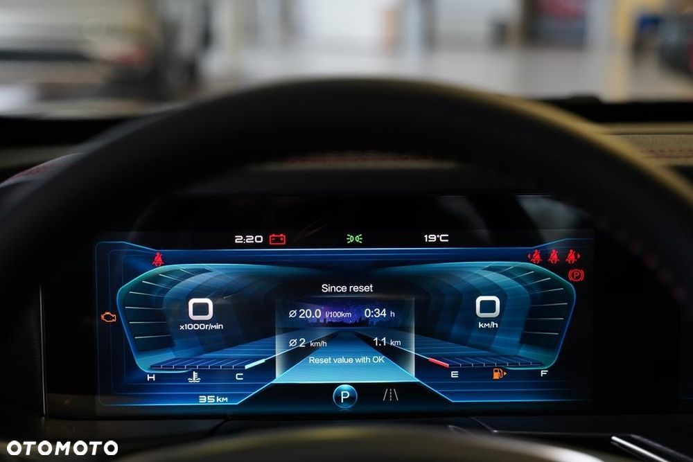 Bestune T77 1.5T Business DCT - 16