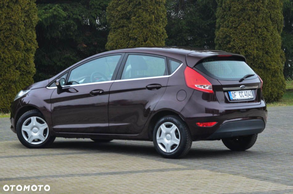 Ford Fiesta 1.25 Champions Edition - 17