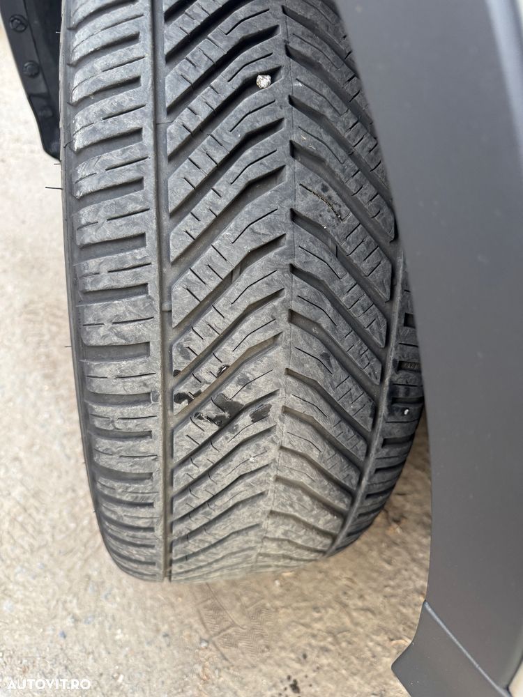 Ford Kuga 2.0 TDCi 4x4 Aut. Titanium - 13