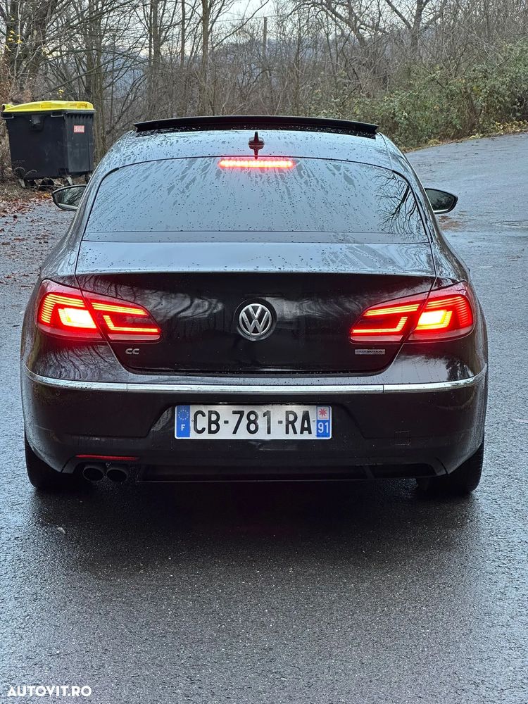 Volkswagen Passat CC 2.0 TDI BlueMotion Technology DSG Exclusive - 2