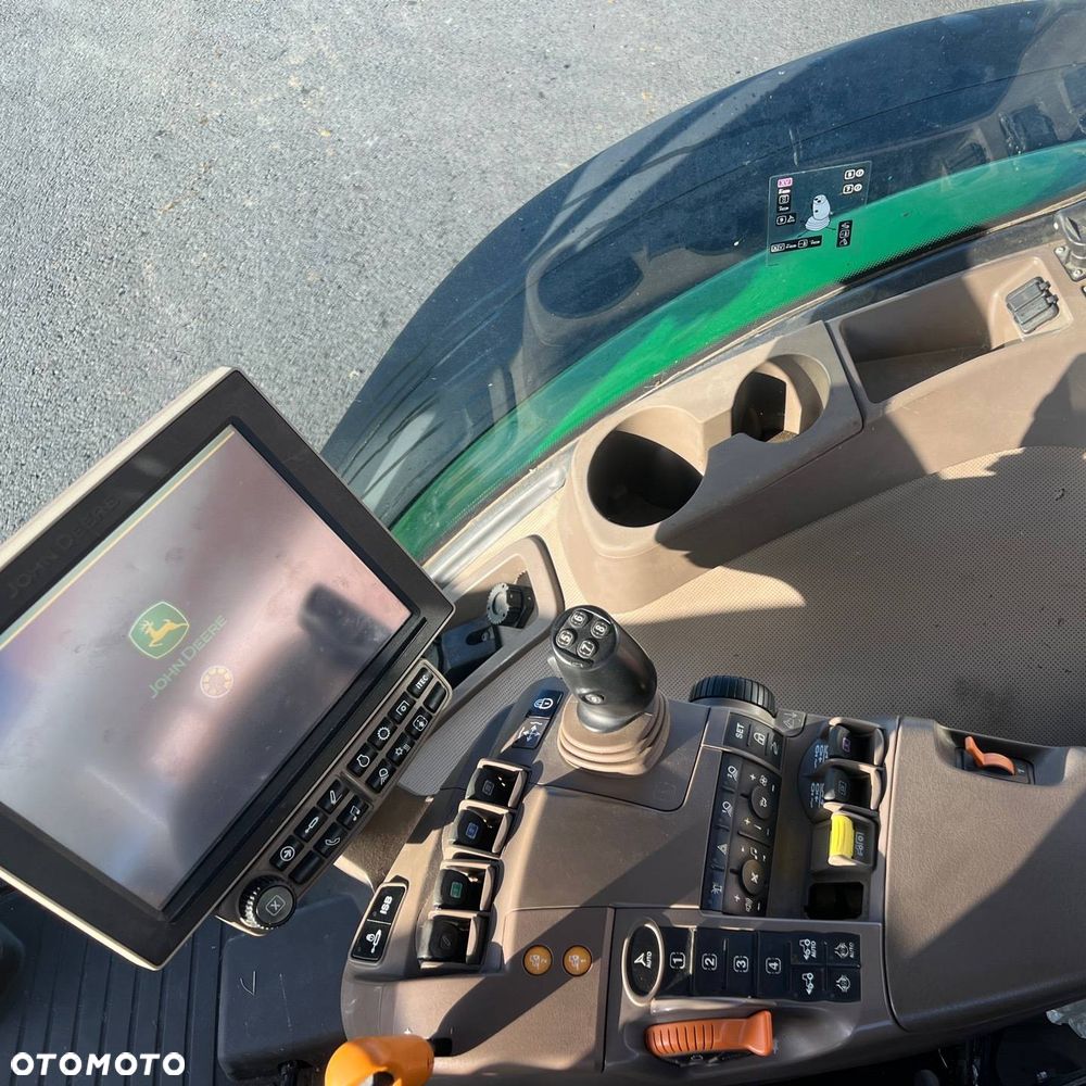 John Deere 7270R - 9