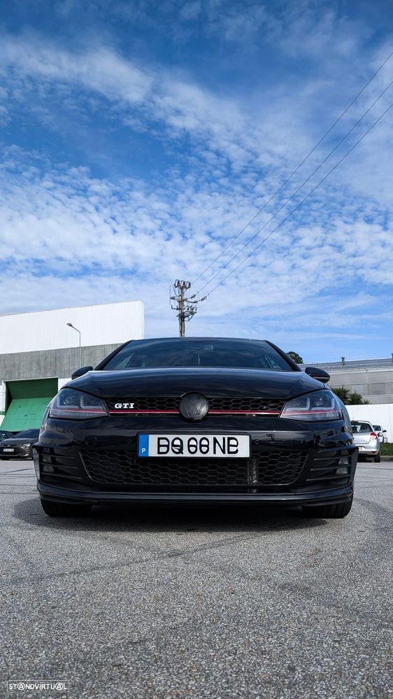 VW Golf 2.0 TSi GTi - 2