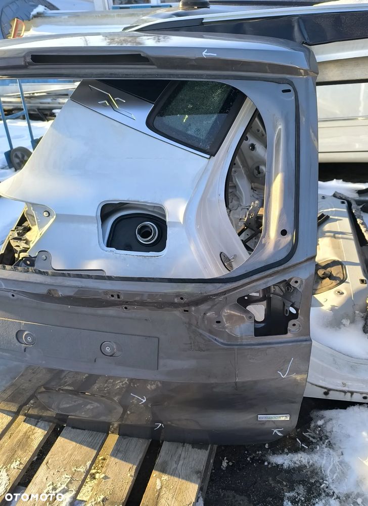 klapa tył bagażnika ford C max 10> - 2