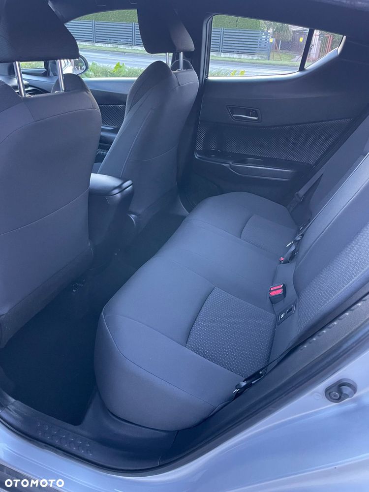 Toyota C-HR 1.2 T Active - 10