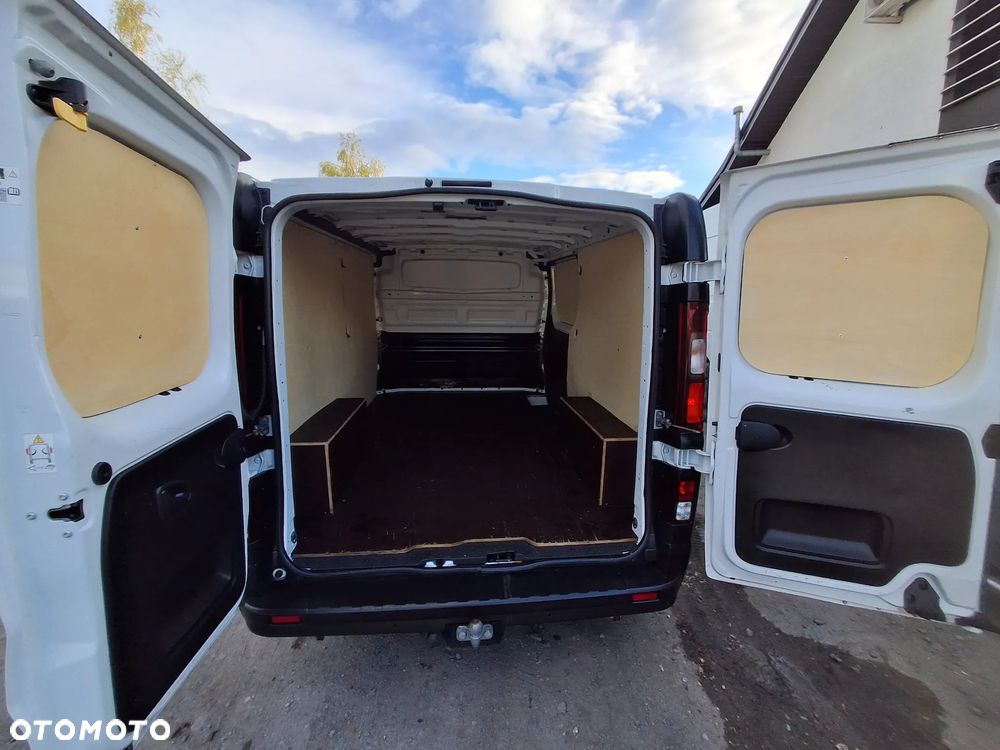 Renault Trafic - 10