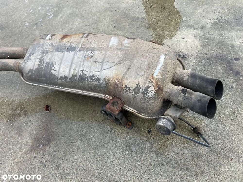 WYDECH BMW E36 2.8 M52 PRZEPUSTNICA DWURURKA TŁUMIK RARYTAS - 1