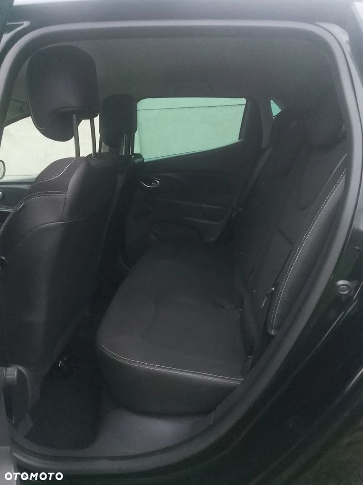 Renault Clio 1.2 16V Life Euro6 - 15