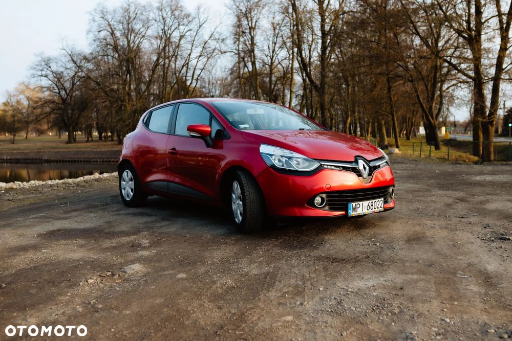 Renault Clio 1.2 16V Life - 3