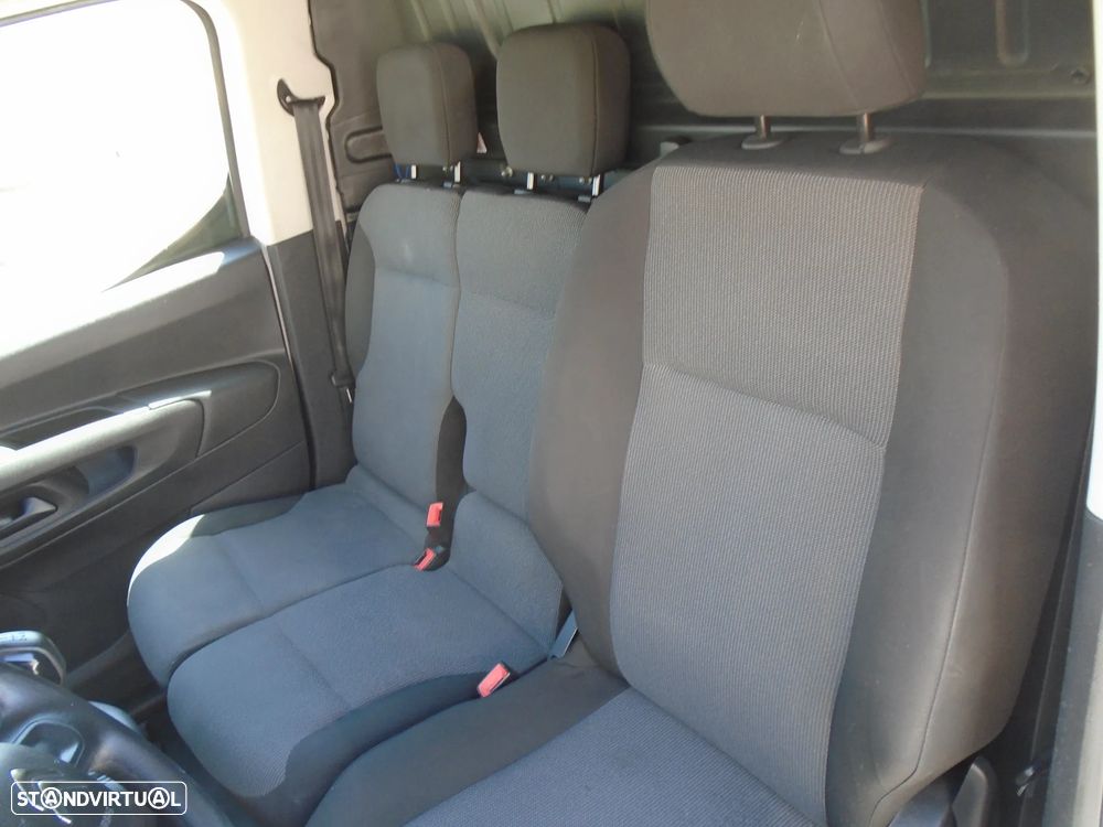 Peugeot Partner 1.5 BlueHDI NACIONAL 3- LUGARES IVA DEDUTIVEL - 16