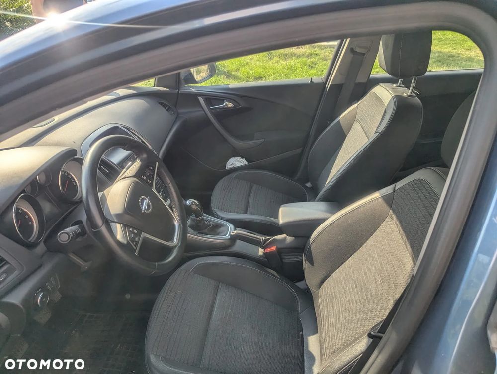 Opel Astra - 9