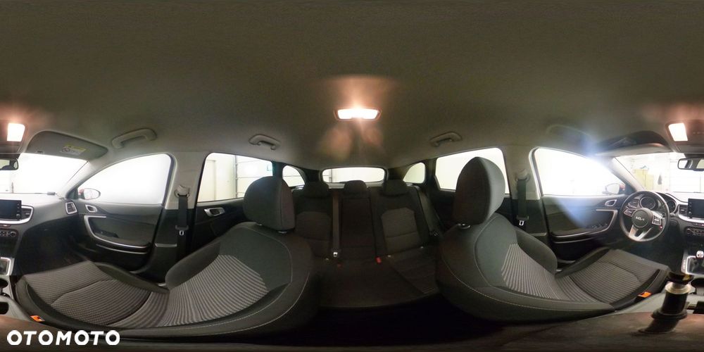 Kia Ceed 1.5 T-GDI M - 21