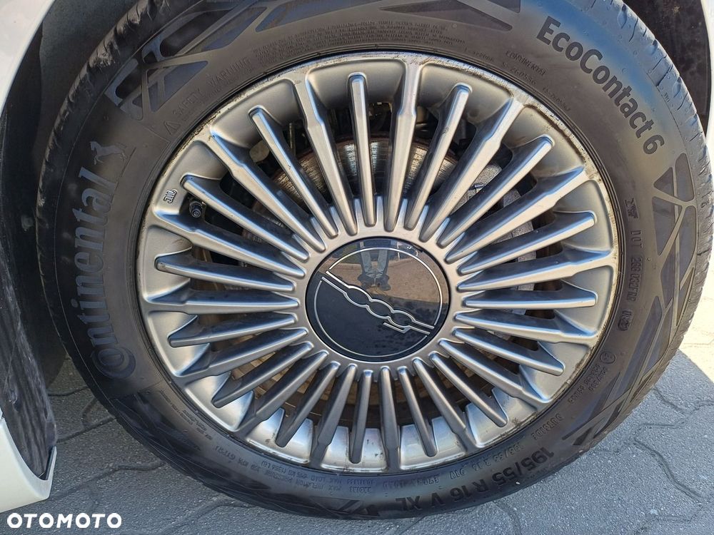 Fiat 500e - 10