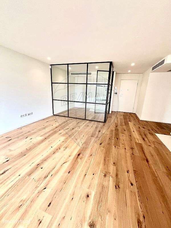 Apartamento T1 para arrendamento - Grande imagem: 3/13