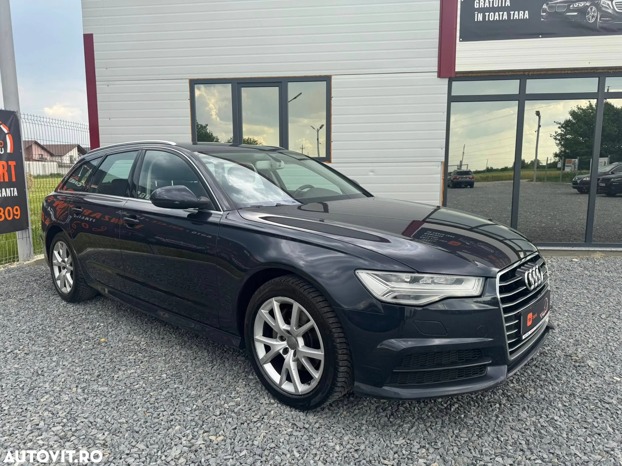 Audi A6 Avant 2.0 TDI Ultra S tronic - 3