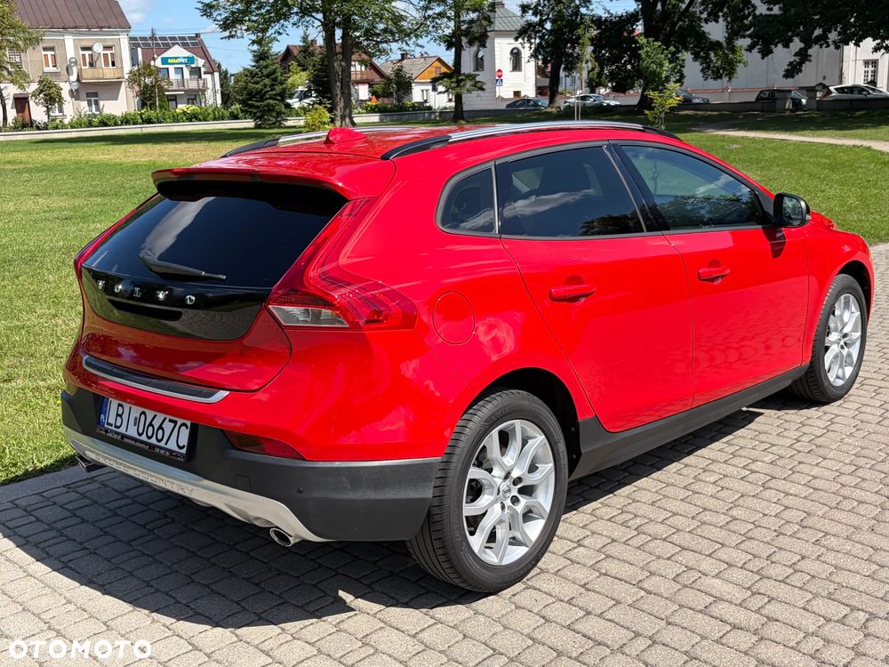 Volvo V40 Cross Country D3 Summum - 4