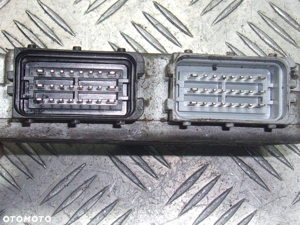 BMW E39 - moduł sterownik ASC - 4