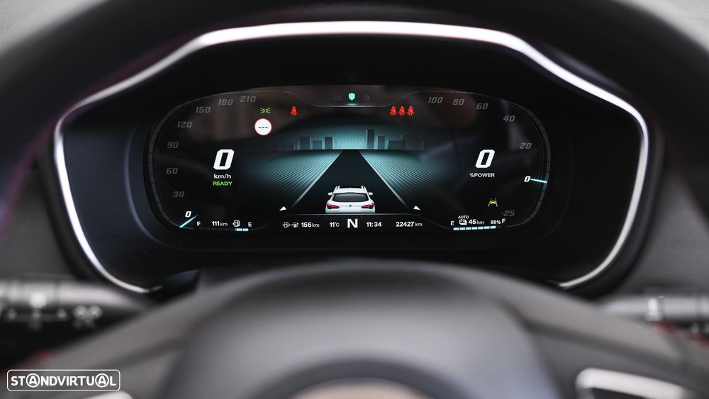 MG EHS 1.5 T-GDI Plug-in Hybrid Luxury - 34