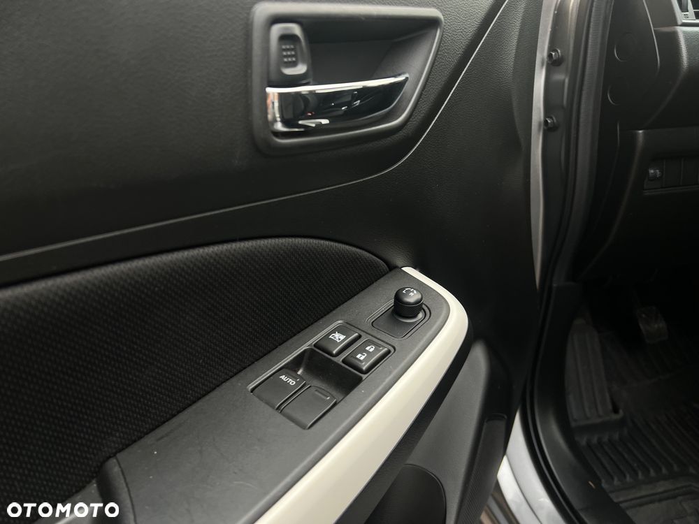 Suzuki Swift 1.2 Dualjet Hybrid Club - 27